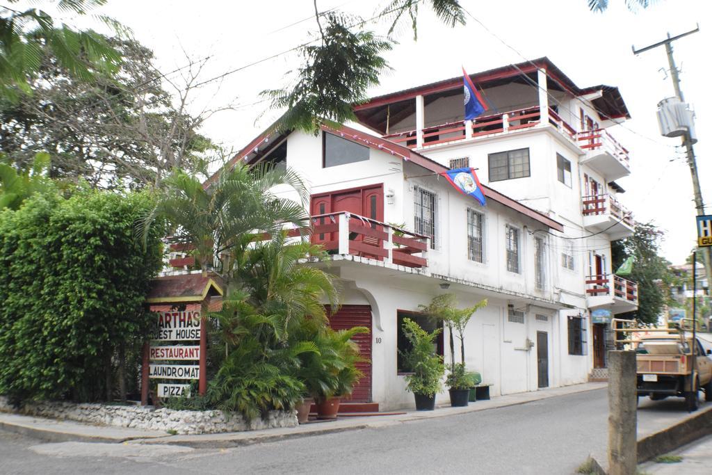 Martha'S Guesthouse San Ignacio Εξωτερικό φωτογραφία