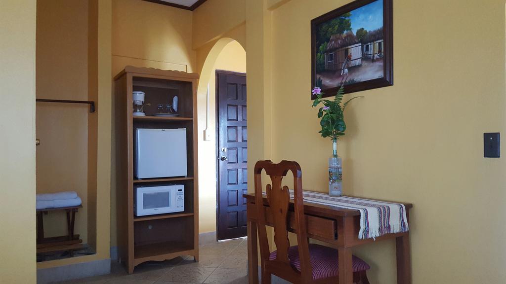 Martha'S Guesthouse San Ignacio Εξωτερικό φωτογραφία