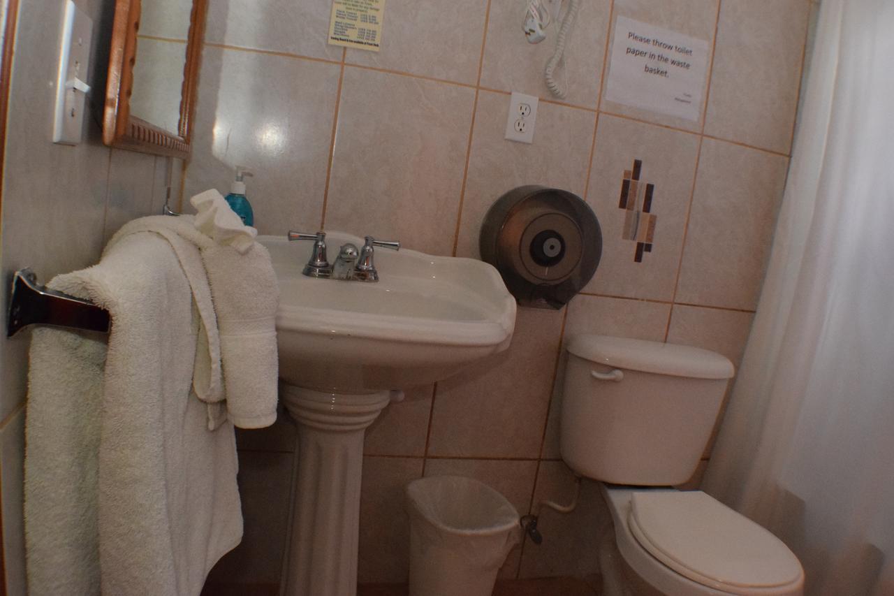 Martha'S Guesthouse San Ignacio Δωμάτιο φωτογραφία